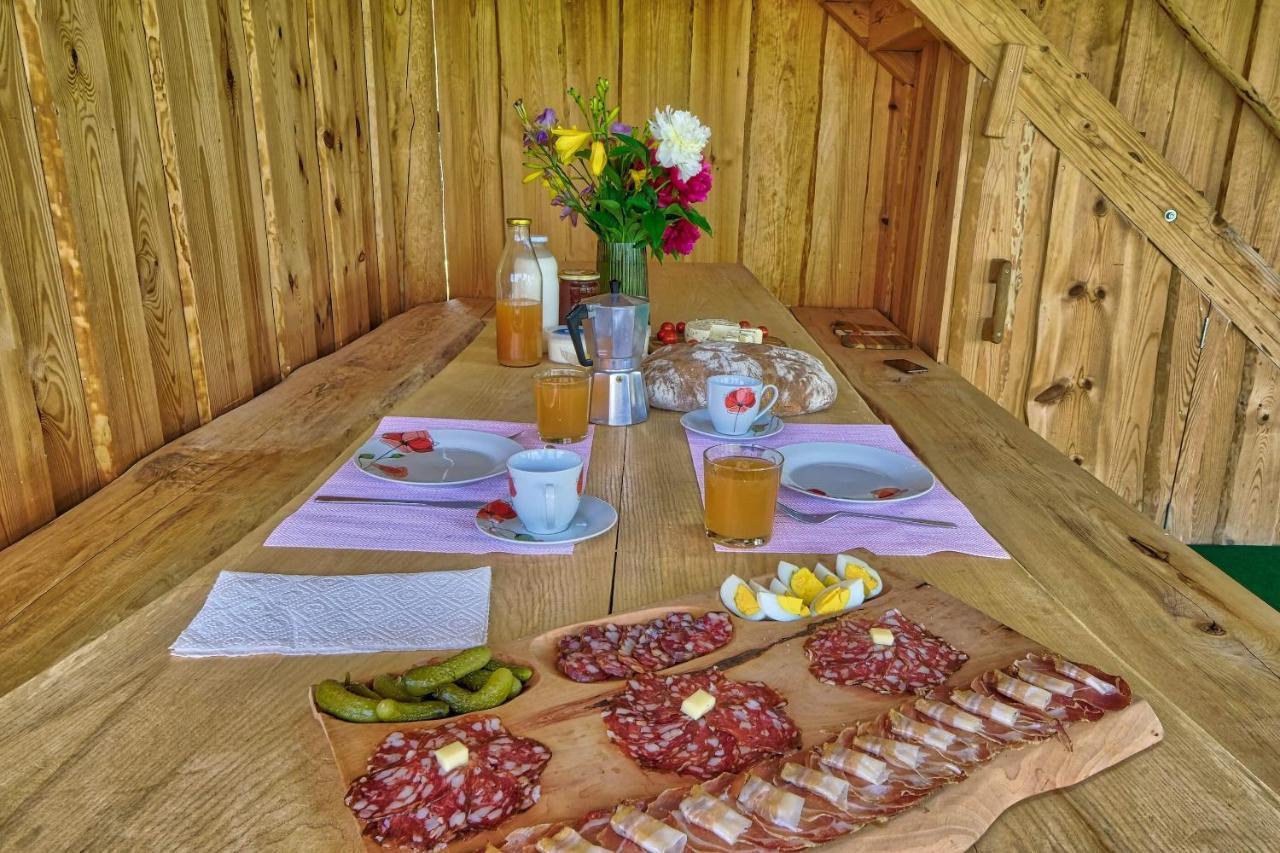 Glamping Brodej Hotel Vitanje Exterior photo